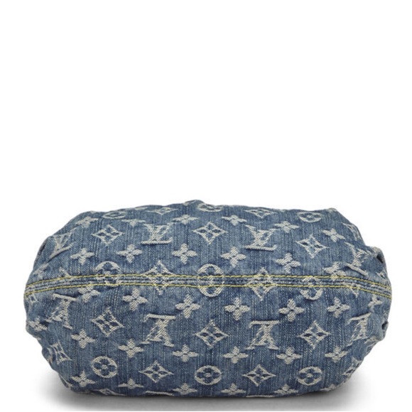 Louis Vuitton - Picture 6 of 6